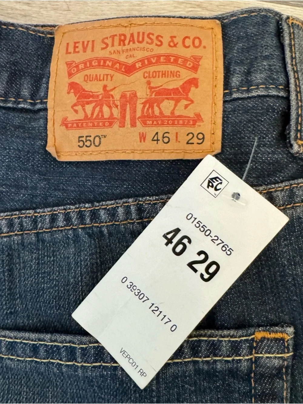 Levi’s 550 Relaxed Fit Jeans Mens 46x29 Relaxed Fit Tapered Leg NWT Big and Tall